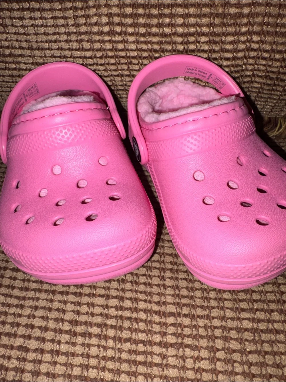 Child Size 4 Pink CROC Lined Clog Shoes